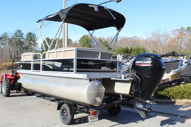 Slide: The Image of Ranger Reata 180 C 2021 - 3