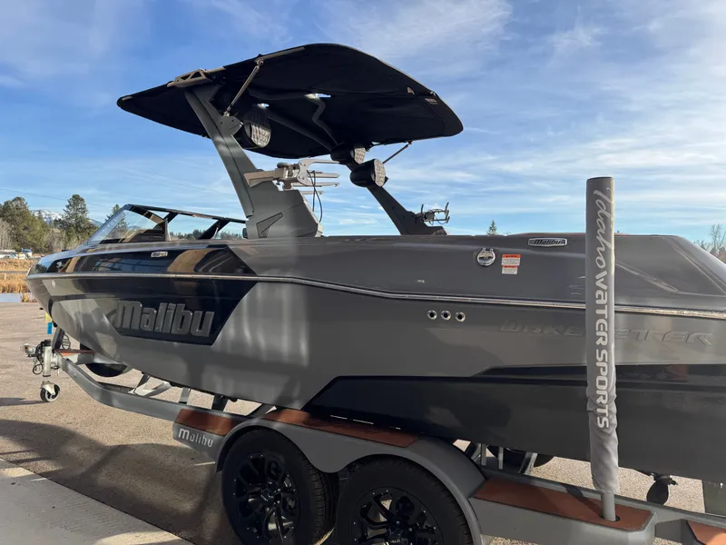 Slide: The Image of Malibu Wakesetter 23 LSV 2023 - 5