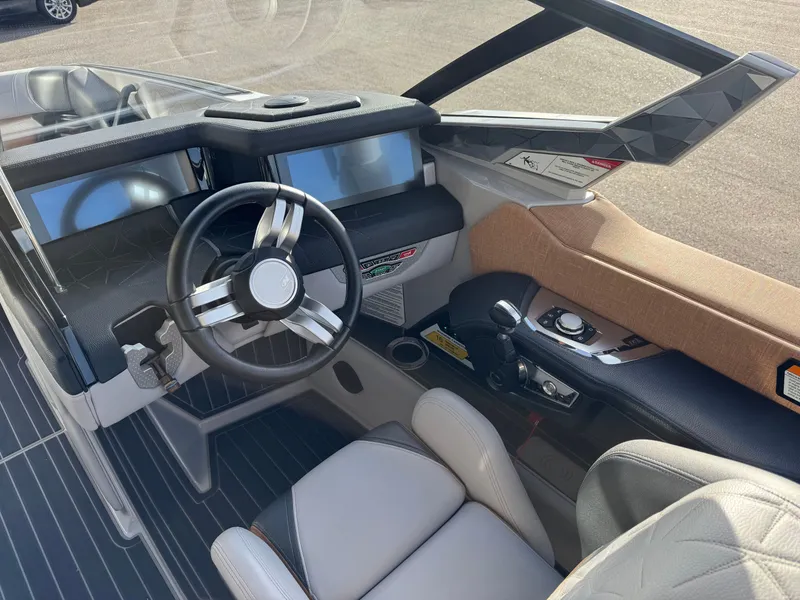 Slide: The Image of Nautique Super Air Nautique G23 Paragon 2021 - 13