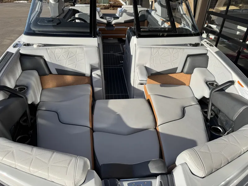 Slide: The Image of Nautique Super Air Nautique G23 Paragon 2021 - 4