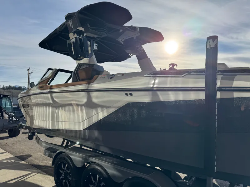 Slide: The Image of Nautique Super Air Nautique G23 Paragon 2021 - 6