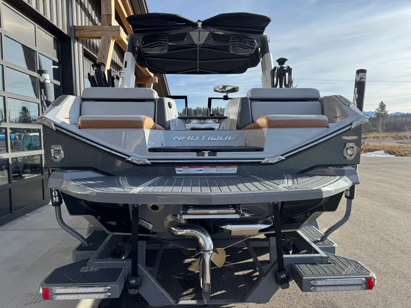 Slide: The Image of Nautique Super Air Nautique G23 Paragon 2021 - 7