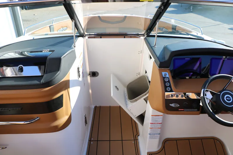 Slide: The Image of Chaparral 30 Surf 2026 - 33