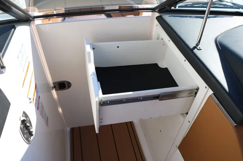 Slide: The Image of Chaparral 30 Surf 2026 - 35