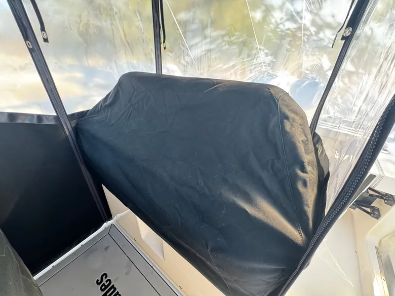 Slide: The Image of Everglades 295 Center Console 2019 - 21