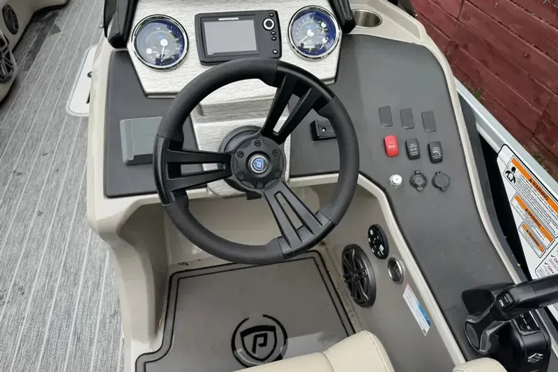 Slide: The Image of Premier Sunsation 2022 - 3