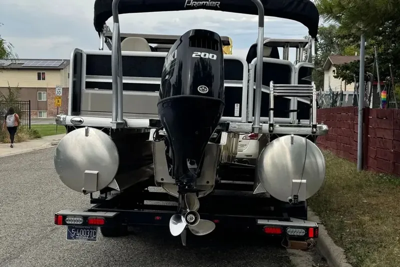 Slide: The Image of Premier Sunsation 2022 - 9