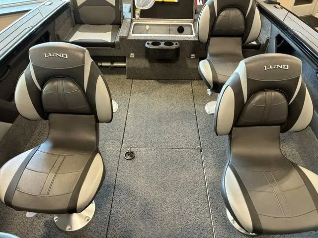 Slide: The Image of Lund 1875 Crossover XS 2026 - 15