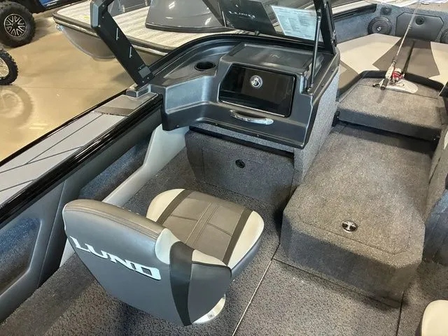 Slide: The Image of Lund 1875 Crossover XS 2026 - 6