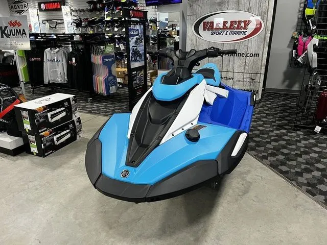 Slide: The Image of Yamaha JetBlaster DLX 2-Up 2026 - 3