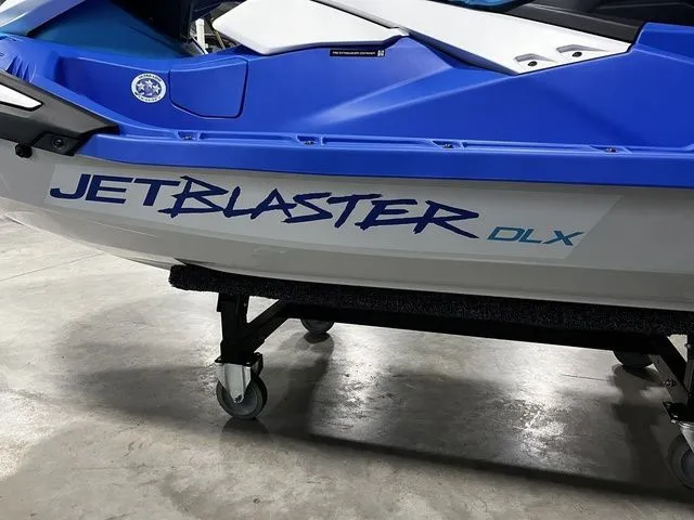 Slide: The Image of Yamaha JetBlaster DLX 2-Up 2026 - 5