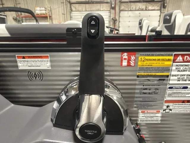 Slide: The Image of Bennington S-One Quad Bench 22 SSR Tritoon 2026 - 15