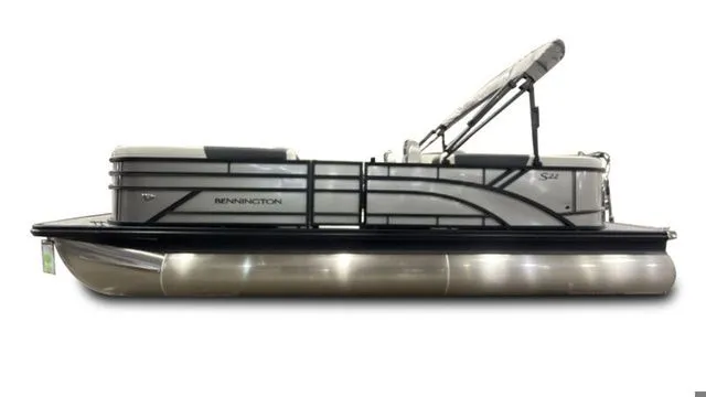 Slide: The Image of Bennington S-One Quad Bench 22 SSR Tritoon 2026 - 5