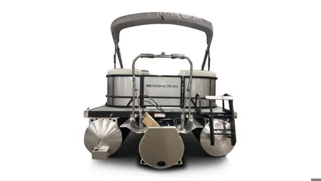 Slide: The Image of Bennington S-One Quad Bench 22 SSR Tritoon 2026 - 7