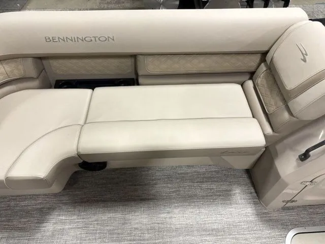 Slide: The Image of Bennington S Fish 22 SFC Tritoon 2026 - 12