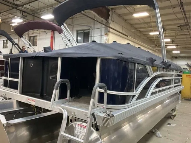 Slide: The Image of Bennington S Fish 22 SFC Tritoon 2026 - 21