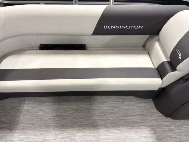 Slide: The Image of Bennington S-One L-Bench 20 SL Pontoon 2026 - 15