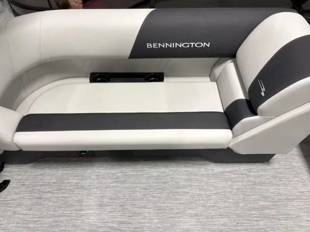 Slide: The Image of Bennington S-One Quad Bench 22 SSR Tritoon 2026 - 17