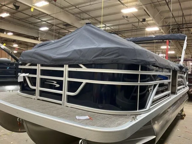 Slide: The Image of Bennington S Fish 22 SFC Tritoon 2026 - 20