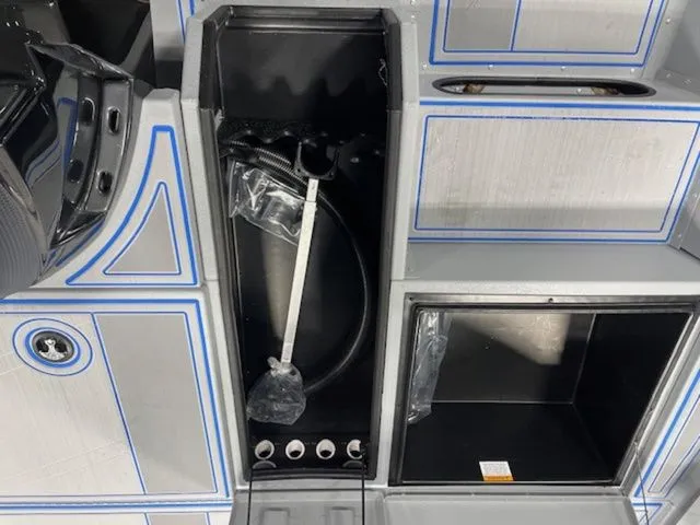 Slide: The Image of G3 Sportsman 1810 SE 2026 - 3