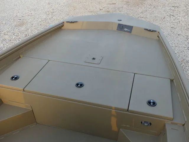 Slide: The Image of G3 Gator Tough 18 CC 2026 - 17