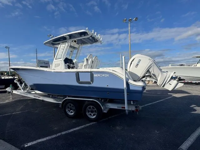 Slide: The Image of Sea Fox 268 Commander 2026 - 4