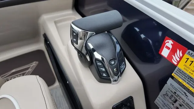 Slide: The Image of Bennington M Swingback 24 MSB 2026 - 28