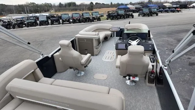 Slide: The Image of Bennington M Swingback 24 MSB 2026 - 32