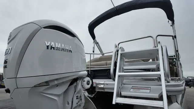 Slide: The Image of Bennington M Swingback 24 MSB 2026 - 52