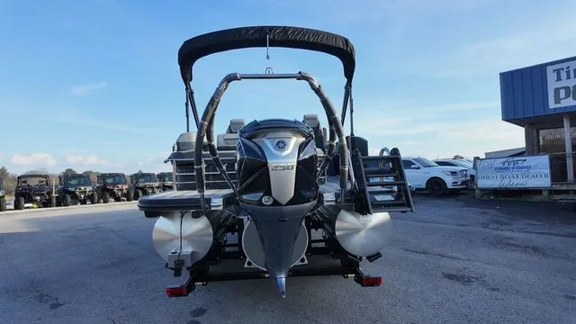 Slide: The Image of Bennington S Swingback 23 SSB 2026 - 4