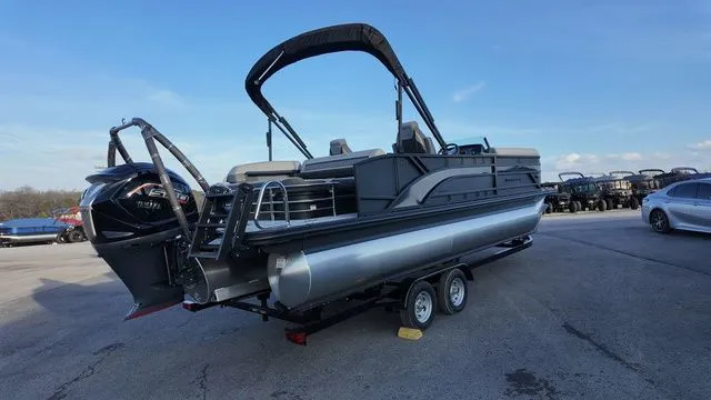 Slide: The Image of Bennington S Swingback 23 SSB 2026 - 5