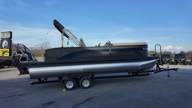 Slide: The Image of Bennington S Swingback 23 SSB 2026 - 6