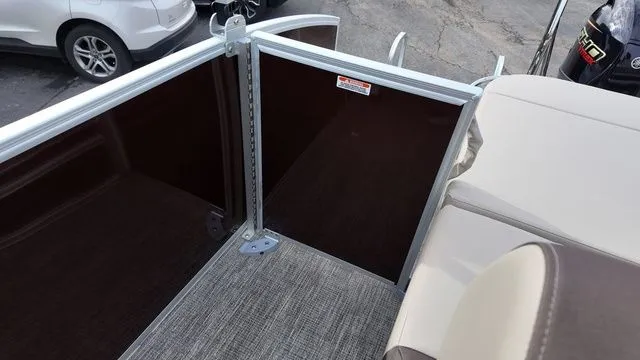 Slide: The Image of Bennington S Swingback 20 SSB 2026 - 26