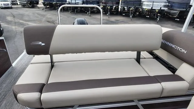 Slide: The Image of Bennington S Swingback 20 SSB 2026 - 27