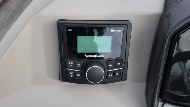 Slide: The Image of Bennington S Swingback 20 SSB 2026 - 34