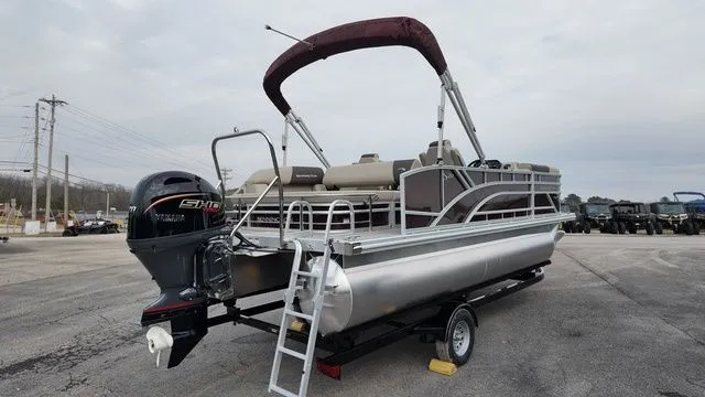 Slide: The Image of Bennington S Swingback 20 SSB 2026 - 7