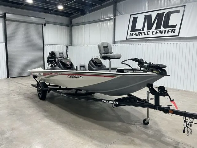 Slide: The Image of Tracker Pro Team 195 2018 - 5