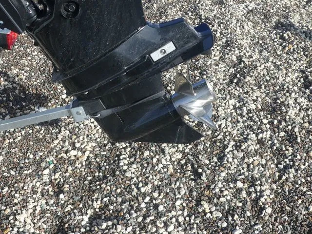 Slide: The Image of Mako Pro Skiff 17 CC 2026 - 12