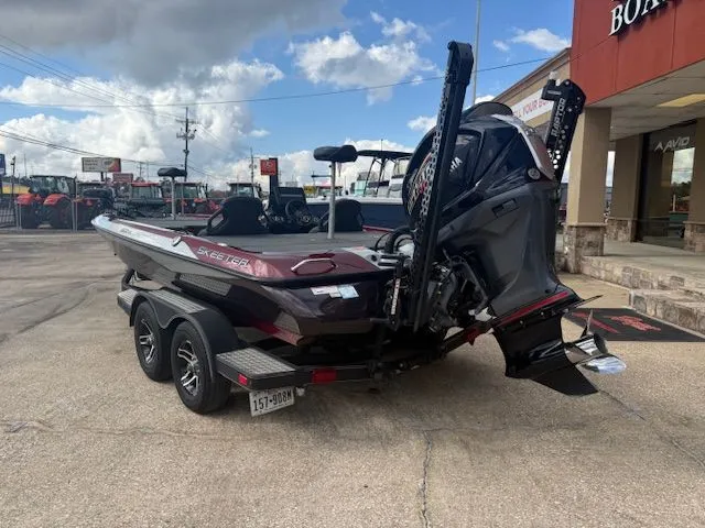 Slide: The Image of Skeeter ZXR20 2022 - 6