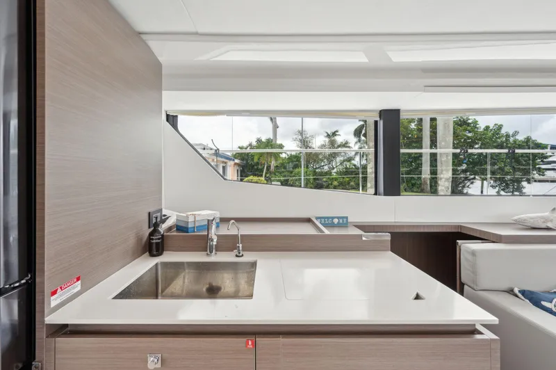 Slide: The Image of Leopard 53 Powercat 2024 - 57