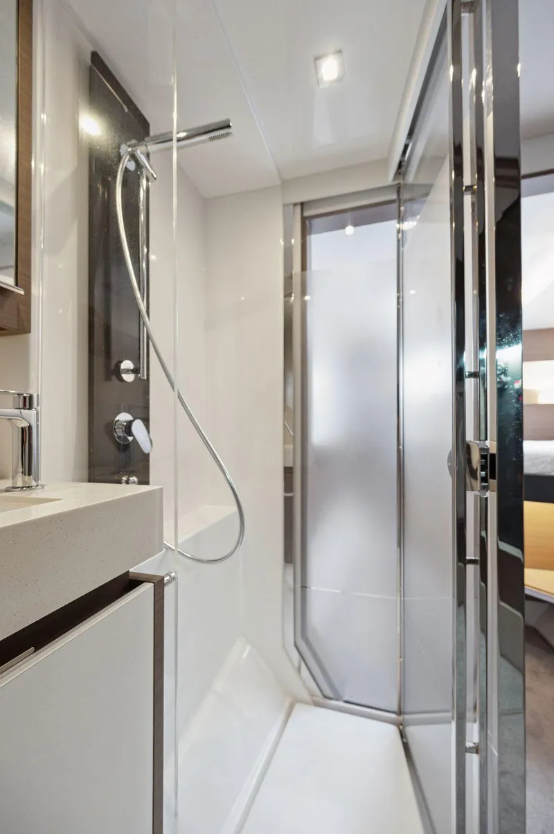 Slide: The Image of Leopard 53 Powercat 2024 - 80