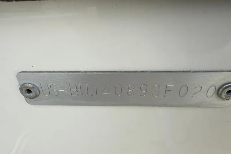 Slide: The Image of Hull identification number on 2022 Mako 234 Center Console boat. - 26