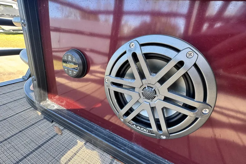 Slide: The Image of Close-up of JL Audio speaker on 2023 Sylvan L5 CLZ boat. - 6