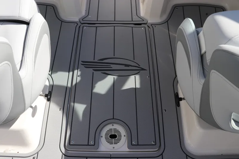 Slide: The Image of 2026 Chaparral 21 SSi OB boat interior with sleek seating and stylish flooring design. - 22