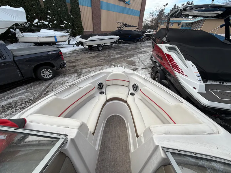 Slide: The Image of Four Winns H210 2008 - 19