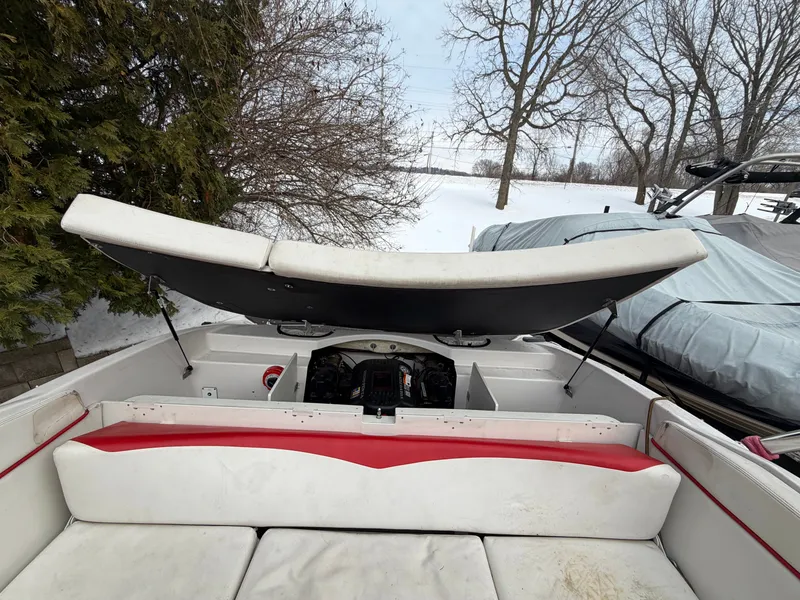 Slide: The Image of Four Winns H210 2008 - 25