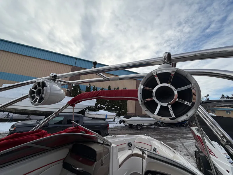 Slide: The Image of Four Winns H210 2008 - 32