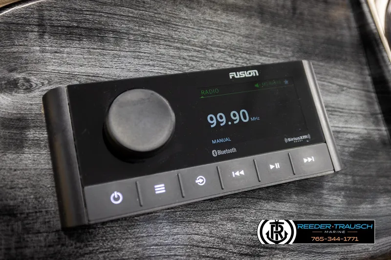 Slide: The Image of Radio control panel in 2022 Avalon LSZ QL, displaying 99.90 MHz frequency. - 32