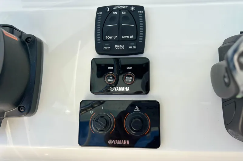 Slide: The Image of Control panel of 2023 Key West 263 FS boat with Yamaha components. - 10