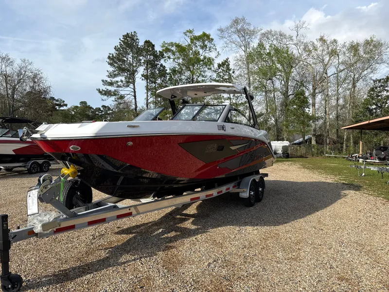 Slide: The Image of Scarab 285 LX Wake 2026 - 8